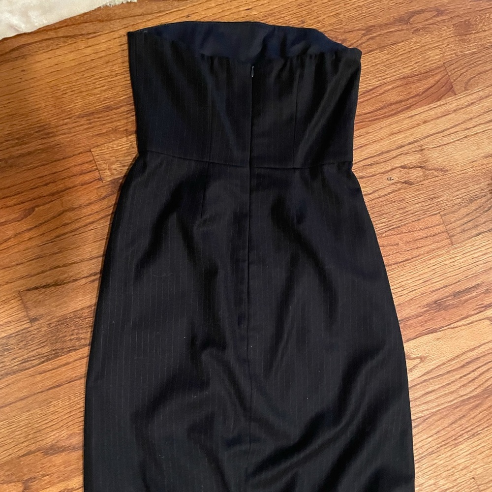 Navy Pinstripe Wool Short Club Maomaco Size 4